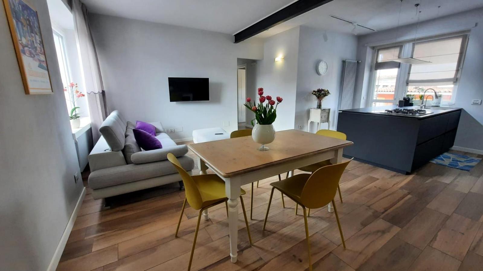 Cuore Di Alba Charming Apartment Extérieur photo