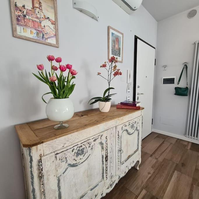 Cuore Di Alba Charming Apartment Extérieur photo