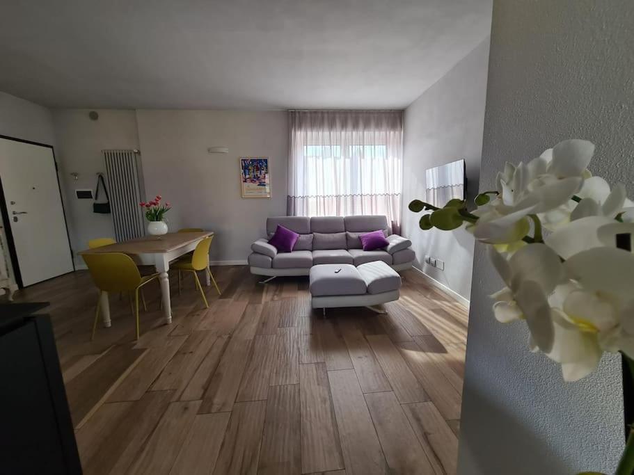 Cuore Di Alba Charming Apartment Extérieur photo